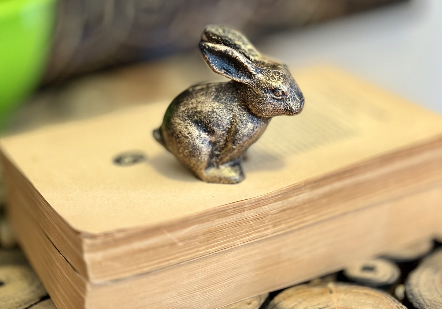 Antique Gold Small Cast Iron Rabbit
