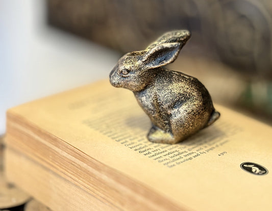 Antique Gold Small Cast Iron Rabbit