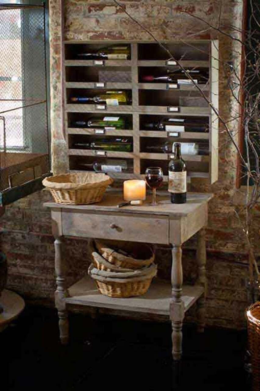 Wine Box with 6 Cubbies and Metal Tag Holder